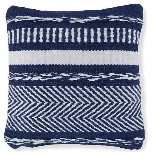 Yarnley Navy/White Pillow