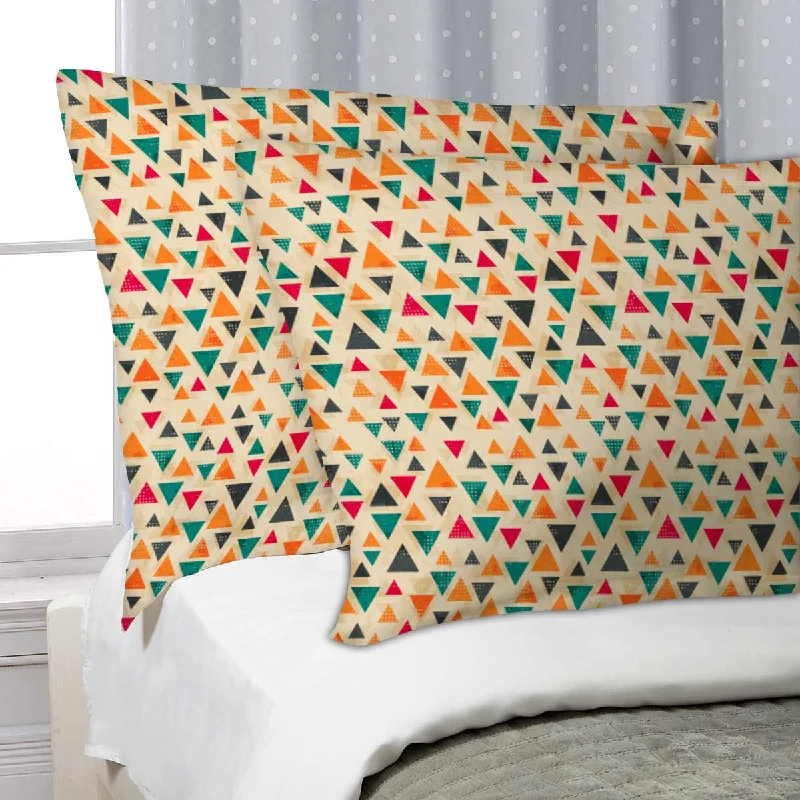 ArtzFolio Vintage Triangle D1 Pillow Cover Case